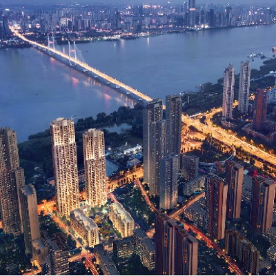 政企同心 堅定使命